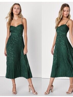 Lulus Regal Romance Emerald Floral Jacquard Pleated Satin Midi Dress Size Medium
